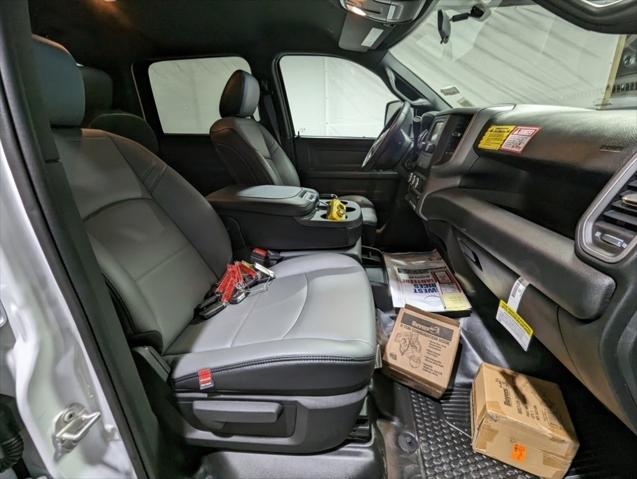 2024 Ram 5500 Tradesman/SLT/Laramie/Limited