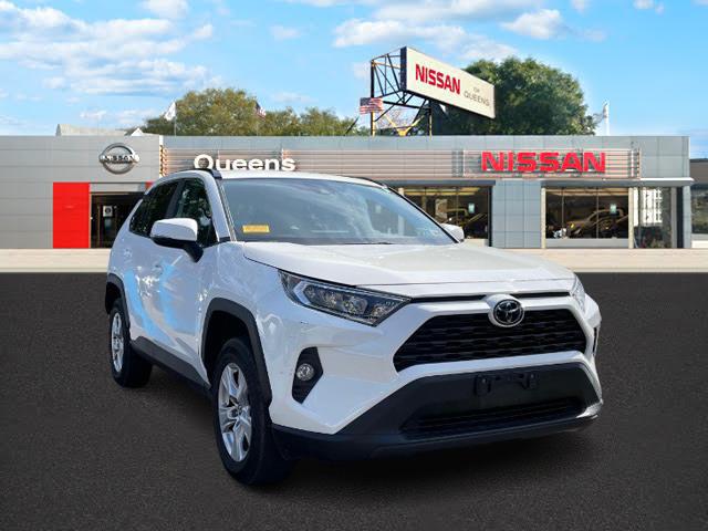 2020 Toyota RAV4 XLE [8]