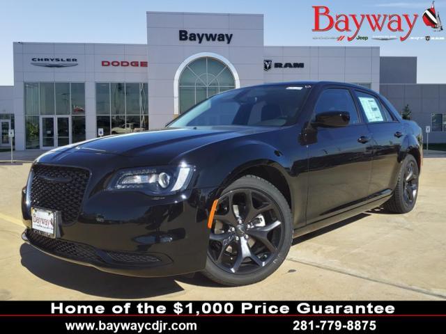 2023 Chrysler Chrysler 300 300 TOURING