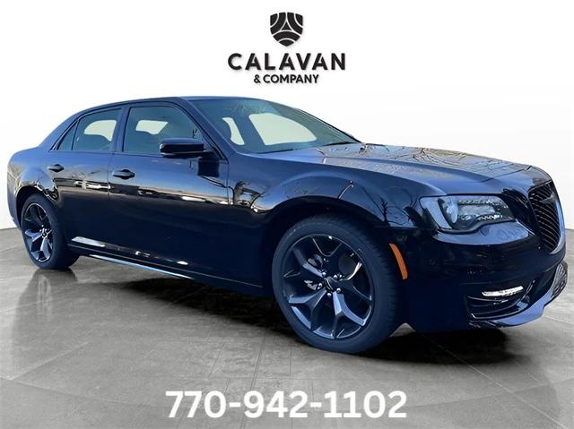 2023 Chrysler Chrysler 300 300 TOURING L RWD