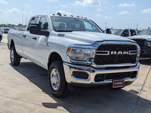 2024 RAM Ram 2500 RAM 2500 TRADESMAN CREW CAB 4X4 8 BOX