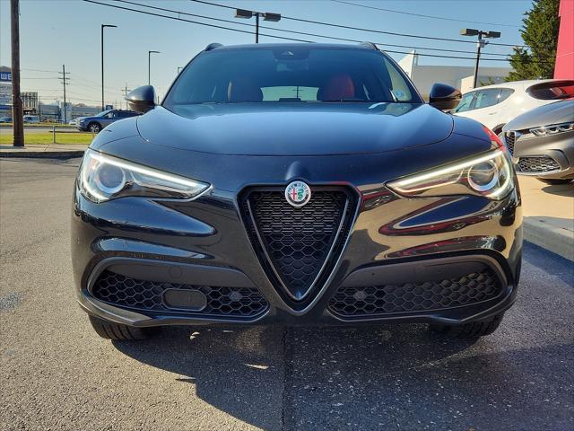 2022 Alfa Romeo Stelvio Sprint AWD 2022 Alfa Romeo Stelvio Sprint AWD