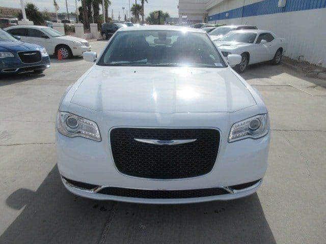 2023 Chrysler Chrysler 300 300 TOURING