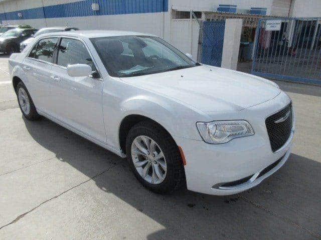 2023 Chrysler Chrysler 300 300 TOURING