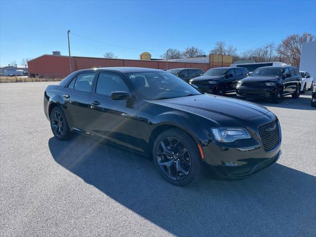 2023 Chrysler Chrysler 300 300 TOURING