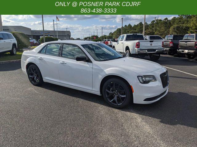 2023 Chrysler Chrysler 300 300 TOURING