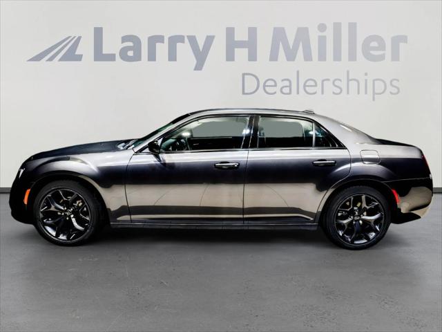 2023 Chrysler Chrysler 300 300 TOURING