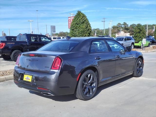 2023 Chrysler Chrysler 300 300 TOURING