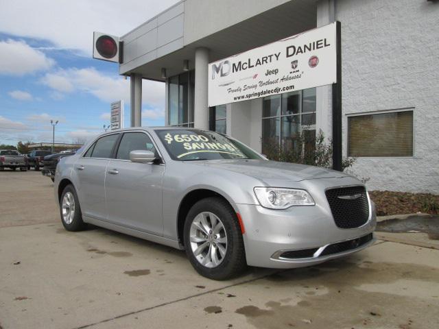 2023 Chrysler Chrysler 300 300 TOURING