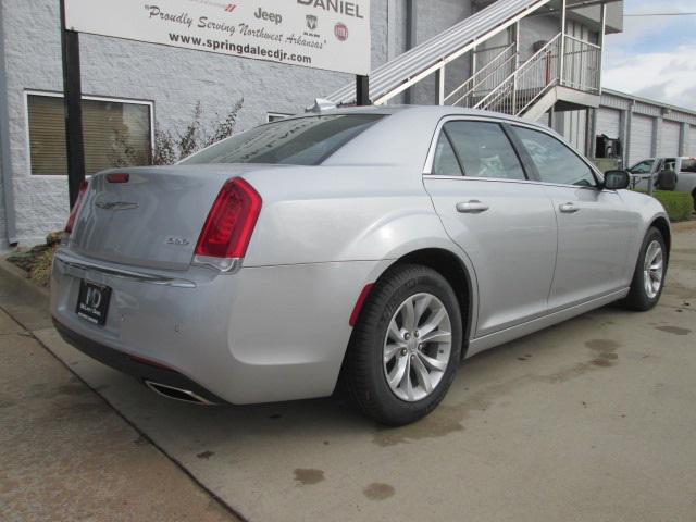 2023 Chrysler Chrysler 300 300 TOURING