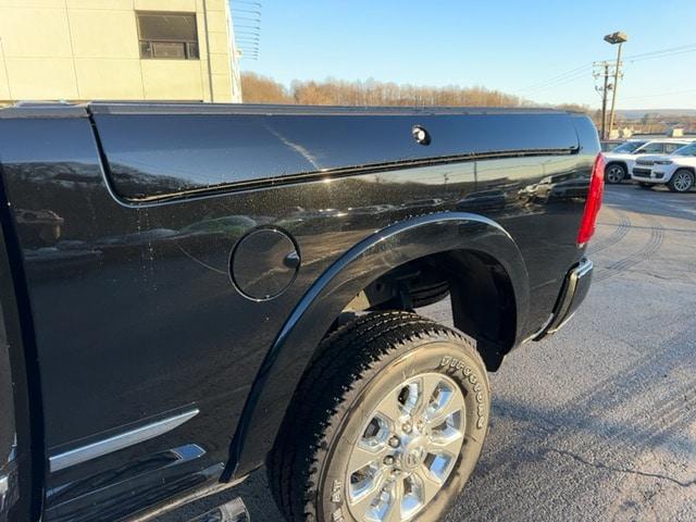2024 Ram 2500 Limited Crew Cab 4x4 64 Box