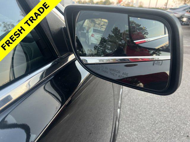 2015 Lincoln MKS Base