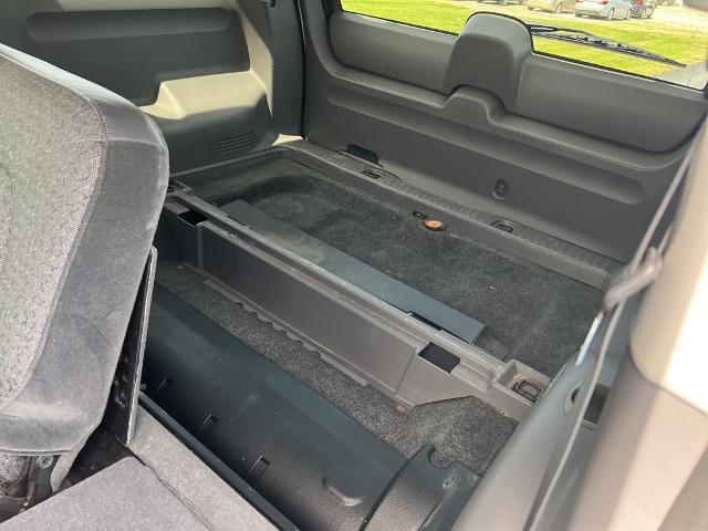 2002 Ford Explorer XLS