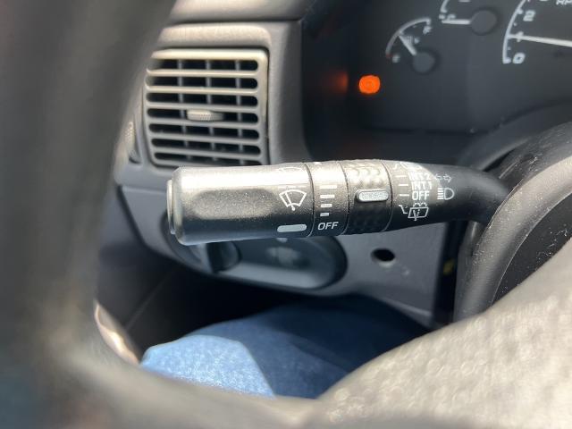 2002 Ford Explorer XLS