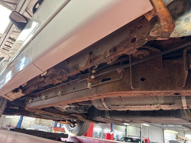 2002 Ford Explorer XLS