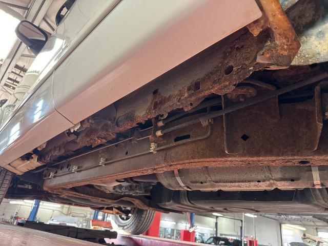 2002 Ford Explorer XLS