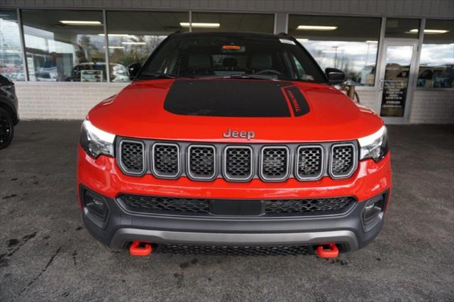 2024 Jeep Compass COMPASS TRAILHAWK 4X4