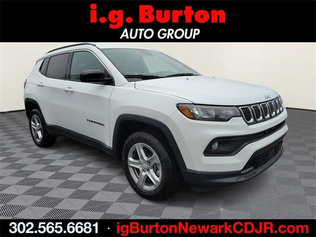 2024 Jeep Compass COMPASS LATITUDE 4X4