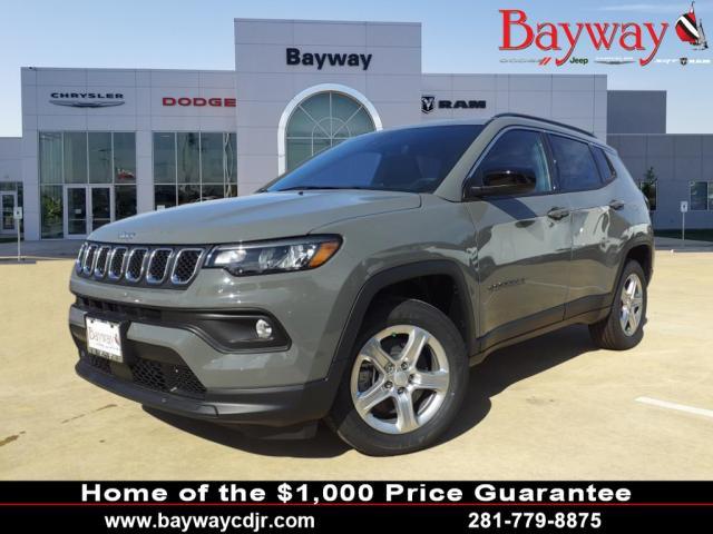 2024 Jeep Compass COMPASS LATITUDE 4X4