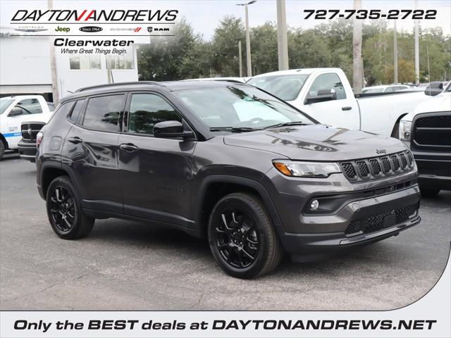 2024 Jeep Compass COMPASS LATITUDE 4X4