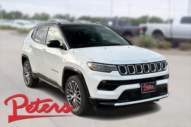 2024 Jeep Compass COMPASS LIMITED 4X4