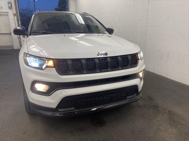 2024 Jeep Compass COMPASS LATITUDE 4X4