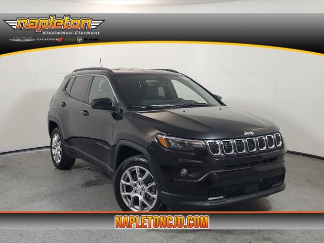 2024 Jeep Compass COMPASS LATITUDE LUX 4X4