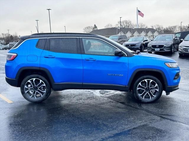 2024 Jeep Compass COMPASS LIMITED 4X4