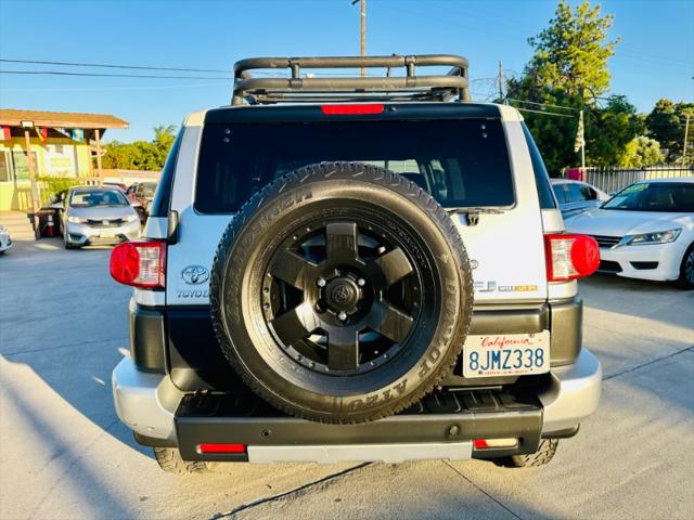 2007 Toyota FJ Cruiser Base