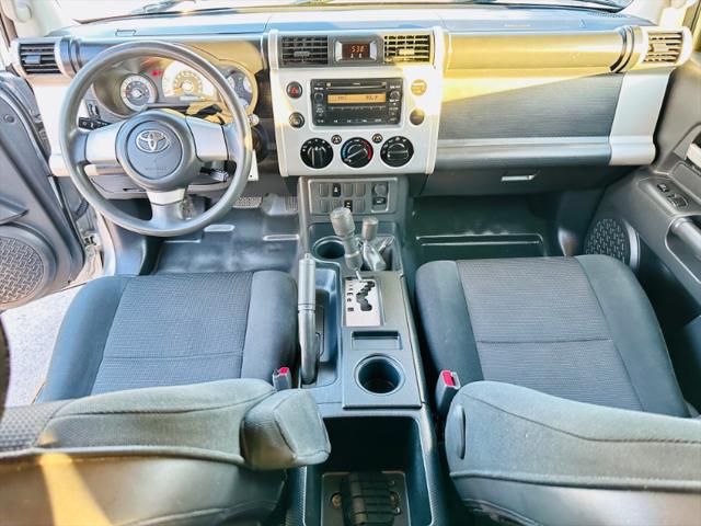 2007 Toyota FJ Cruiser Base