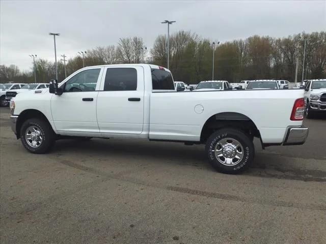 2024 RAM Ram 2500 RAM 2500 TRADESMAN CREW CAB 4X4 8 BOX