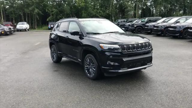 2024 Jeep Compass COMPASS LIMITED 4X4