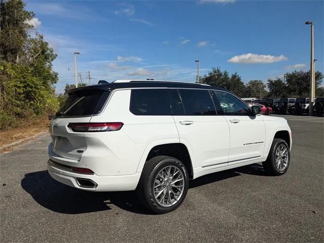 2022 Jeep Grand Cherokee L Summit 4x4