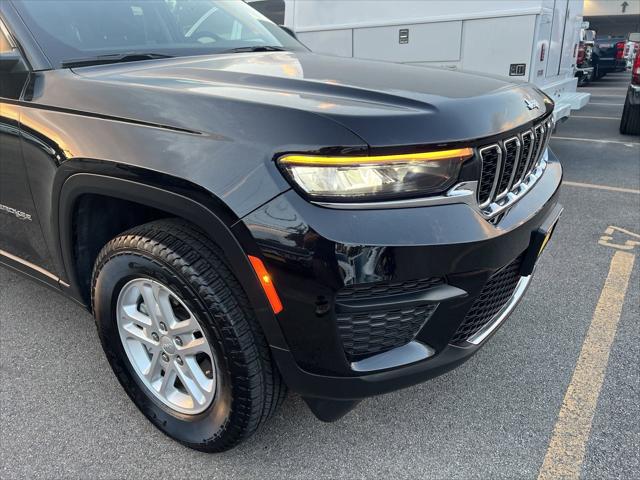 2023 Jeep Grand Cherokee Laredo 4x4