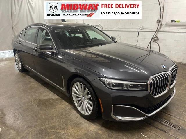 2022 BMW 740 i