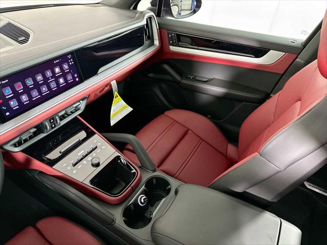 2024 Porsche Cayenne AWD