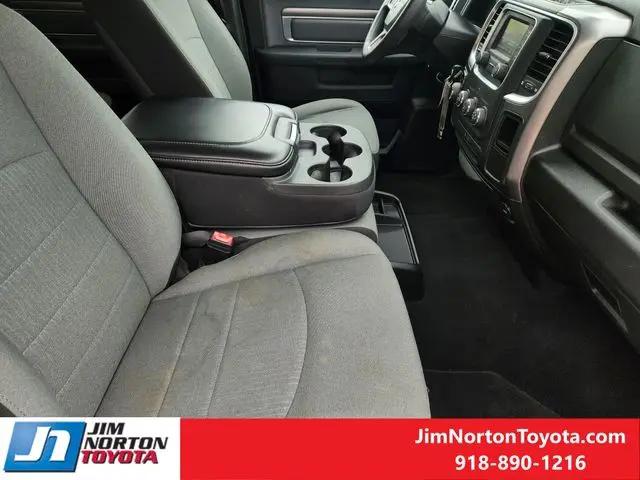 2021 Ram 1500 SLT Crew Cab 4x4 5'7" Box