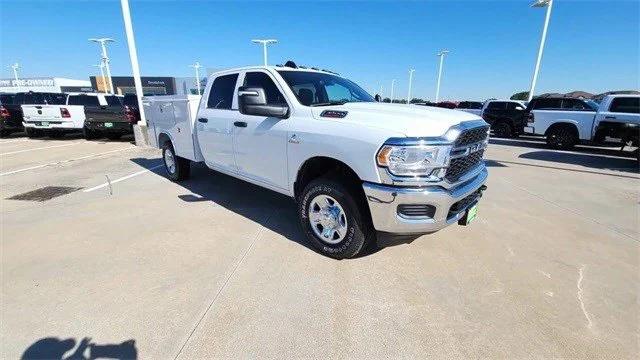 2024 RAM Ram 3500 RAM 3500 TRADESMAN CREW CAB 4X4 8 BOX