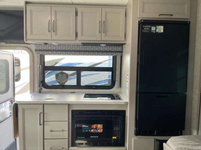 2024 Ford Transit Cutaway Unknown