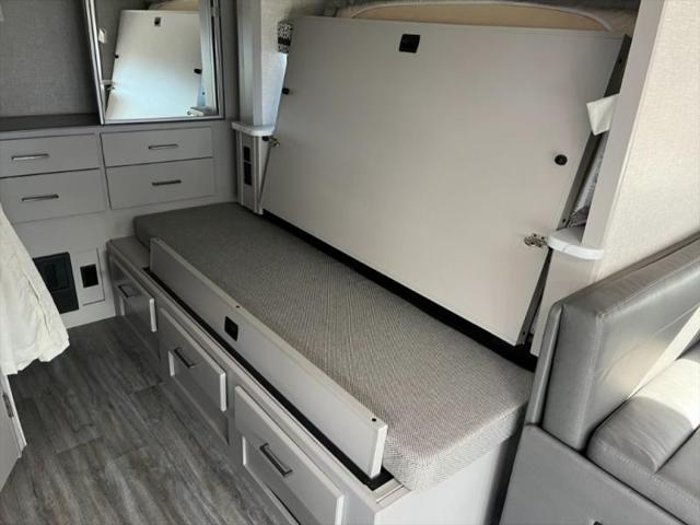 2024 Ford Transit Cutaway Unknown