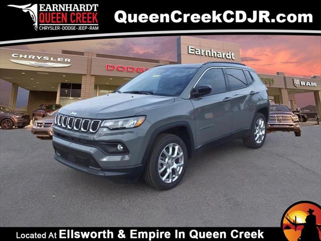 2024 Jeep Compass COMPASS LATITUDE LUX 4X4