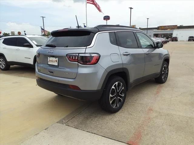 2024 Jeep Compass COMPASS LIMITED 4X4