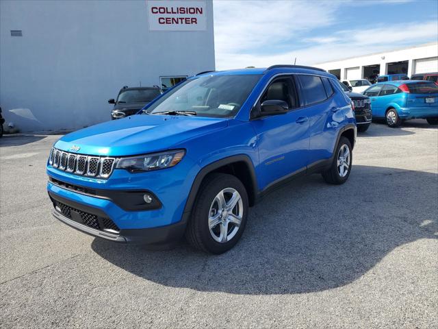 2024 Jeep Compass COMPASS LATITUDE 4X4