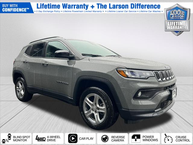 2024 Jeep Compass COMPASS LATITUDE 4X4