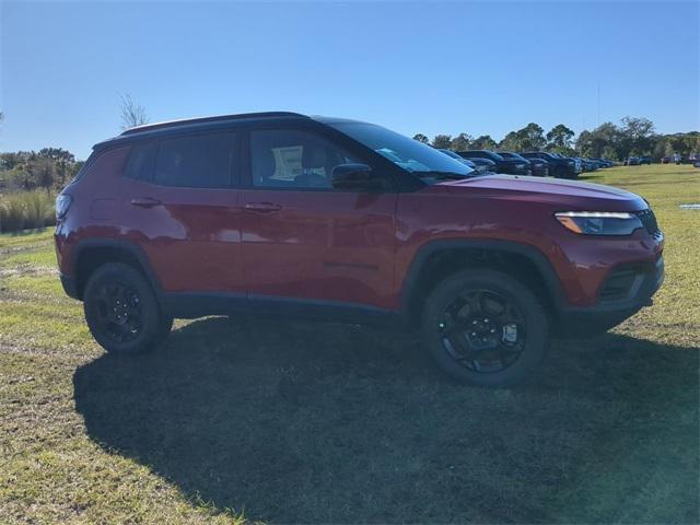 2024 Jeep Compass COMPASS TRAILHAWK 4X4