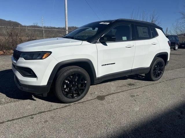 2024 Jeep Compass COMPASS LATITUDE 4X4