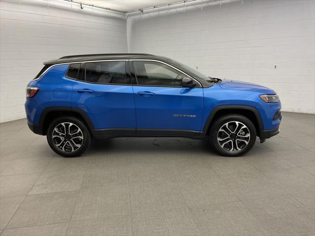 2024 Jeep Compass COMPASS LIMITED 4X4