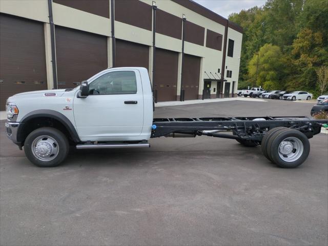 2023 RAM Ram 5500 Chassis Cab RAM 5500 TRADESMAN CHASSIS REGULAR CAB 4X2 108 CA