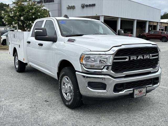 2023 RAM Ram 2500 RAM 2500 TRADESMAN CREW CAB 4X2 8 BOX