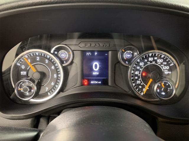 2021 Ram 1500 Big Horn Crew Cab 4x4 5'7" Box